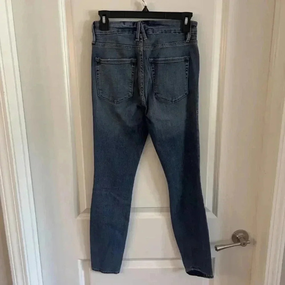 304 Good American GOOD LEGS SKINNY CROPPED JEANS Size 0/25 - Picture 3 of 4